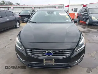 2015 Volvo V60 z VIN YV1612SM8F1222138, wystawiony jako IAAI lot #41212660 z przebiegiem 88 174 mil mil oraz . Historia ofert i sprzedaży dostępna na DreamBid. Obrazek 12.