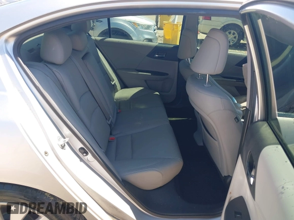 2013 Honda Accord Sdn EX-L with VIN 1HGCR2F89DA206267, listed as a IAAI auction lot 41882372 with Not Provided miles. Bid and sale history available at carsss.com. Image 8.