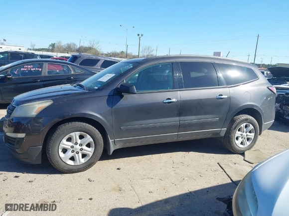 2014 Chevrolet Traverse LS with VIN 1GNKRFKD0EJ258058, listed as a IAAI auction lot 41725120 with 147,588 mi miles. Bid and sale history available at carsss.com. Image 14.