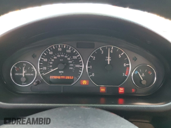 2000 BMW Z3 2.5 z VIN 4USCH9341YLF86451, wystawiony jako Copart lot #49142145 z przebiegiem 229 846 mil mil oraz Szkoda całkowita • Salvage title. Historia ofert i sprzedaży dostępna na DreamBid. Obrazek 9.