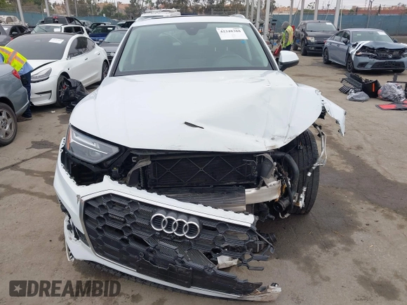 2021 Audi Q5 Premium Plus z VIN WA1E2AFY5M2071265, wystawiony jako IAAI lot #42348388 z przebiegiem 25 924 mil mil oraz . Historia ofert i sprzedaży dostępna na DreamBid. Obrazek 13.