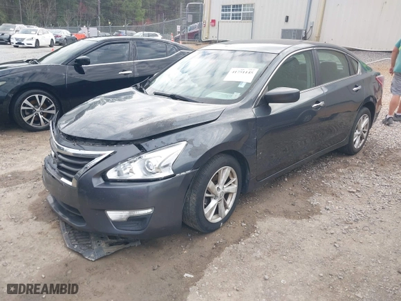 2013 Nissan Altima 2.5 SV with VIN 1N4AL3AP2DN420754, listed as a IAAI auction lot 41751145 with 201,614 mi miles. Bid and sale history available at carsss.com. Image 2.