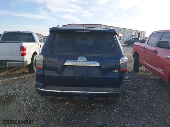 2020 Toyota 4Runner SR5 with VIN JTEBU5JR2L5830456, listed as a IAAI auction lot 41805595 with 52,525 mi miles. Bid and sale history available at carsss.com. Image 17.