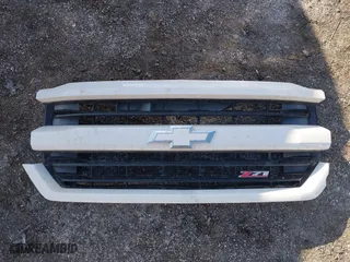 2016 Chevrolet Silverado 1500 LT with VIN 3GCUKREC6GG306239, listed as a IAAI auction lot 41380251 with 128,042 mi miles. Bid and sale history available at carsss.com. Image 12.