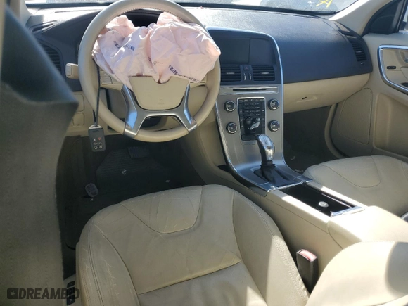 2013 Volvo XC60 3.2L with VIN YV4952DL7D2385542, listed as a Copart auction lot 46813035 with 0 mi miles and Salvage Title. Bid and sale history available at carsss.com. Image 8.