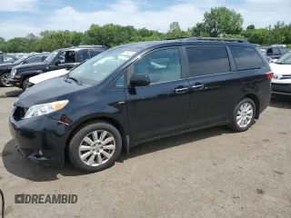 2017 Toyota Sienna XLE with VIN 5TDDZ3DC0HS150633, listed as a Copart auction lot 62642575 with 94,439 mi miles and Salvage title. Bid and sale history available at DreamBid. Image 1.