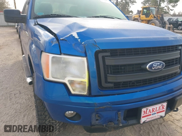 2014 Ford F-150 XL with VIN 1FTFX1EF1EFC85059, listed as a IAAI auction lot 41524443 with 85,882 mi miles. Bid and sale history available at carsss.com. Image 6.