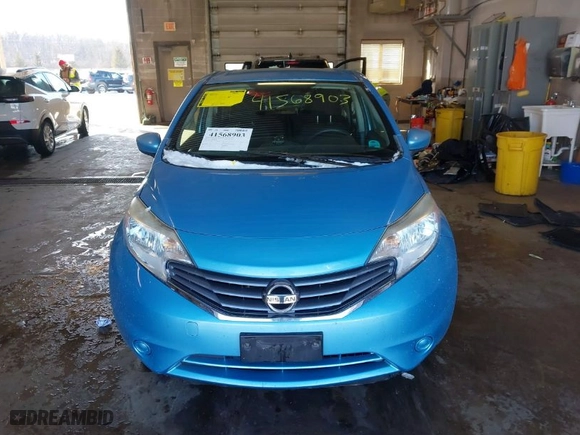 2015 Nissan Versa Note SV with VIN 3N1CE2CP6FL385016, listed as a IAAI auction lot 41568903 with 131,014 mi miles. Bid and sale history available at carsss.com. Image 12.