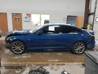 2020 Cadillac CT5 Sport с VIN 1G6DU5RK1L0118668, выставлен на аукционе IAAI как лот 40997647 с пробегом 37 307 миль миль и . История ставок и продаж доступна на DreamBid. Изображение 13.