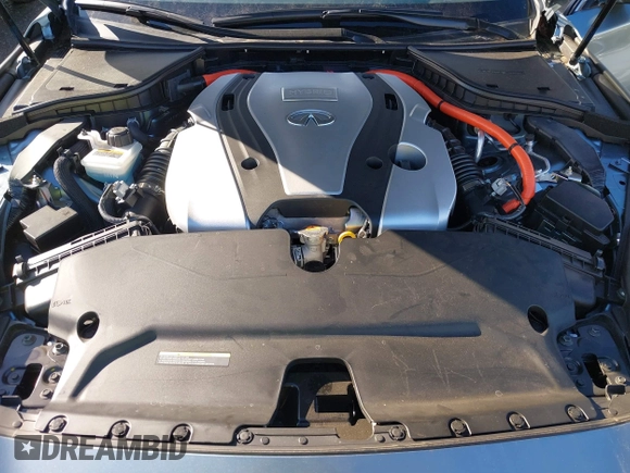 2018 Infiniti Q50 Hybrid Premium with VIN JN1AV7AR7JM540051, listed as a IAAI auction lot 41488180 with 1,110 mi miles and . Bid and sale history available at carsss.com. Image 10.