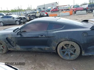 2015 Ford Mustang GT with VIN 1FA6P8CF1F5425572, listed as a IAAI auction lot 41939647 with 46,751 mi miles and . Bid and sale history available at carsss.com. Image 15.