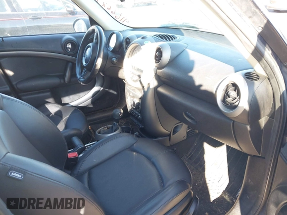 2011 MINI Countryman S with VIN WMWZC5C54BWL55124, listed as a IAAI auction lot 41666874 with 197,656 mi miles and . Bid and sale history available at DreamBid. Image 5.