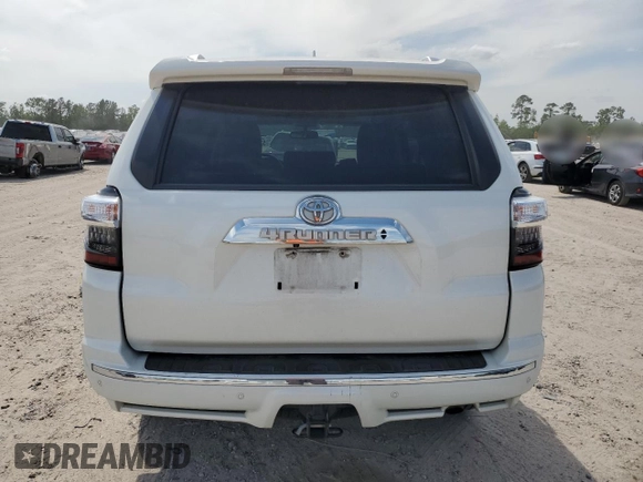 2017 Toyota 4Runner SR5 с VIN JTEBU5JR4H5423651, выставлен на аукционе Copart как лот 53654765 с пробегом 84 113 миль миль и Списание • Salvage title. История ставок и продаж доступна на DreamBid. Изображение 6.