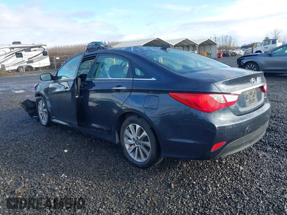 2014 Hyundai Sonata SE with VIN 5NPEC4AC5EH856675, listed as a IAAI auction lot 41785114 with 83,567 mi miles and . Bid and sale history available at DreamBid. Image 3.