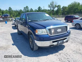 2007 Ford F-150 XLT with VIN 1FTPX14557NA43039, listed as a IAAI auction lot 42592557 with 133,301 mi miles and . Bid and sale history available at DreamBid. Image 1.