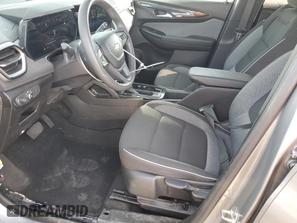 2024 Chevrolet TrailBlazer LT with VIN KL79MPS29RB177776, listed as a Copart auction lot 53800835 with 34,031 mi miles and Clean Title. Bid and sale history available at DreamBid. Image 7.