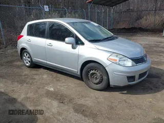 2009 Nissan Versa 1.8 SL with VIN 3N1BC13E19L418874, listed as a IAAI auction lot 41698587 with 154,568 mi miles. Bid and sale history available at carsss.com. Image 1.