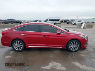 2017 Hyundai Sonata Sport z VIN 5NPE34AF2HH522599, wystawiony jako IAAI lot #41445340 z przebiegiem Nie podano mil oraz . Historia ofert i sprzedaży dostępna na DreamBid. Obrazek 12.
