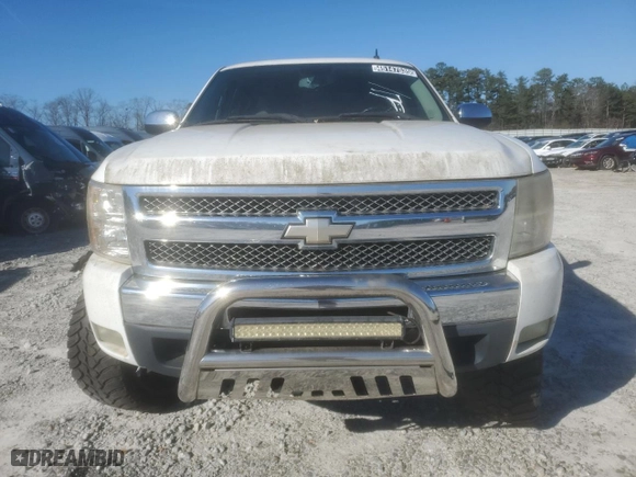 2010 Chevrolet Silverado 1500 LT with VIN 3GCRCSE03AG143475, listed as a Copart auction lot 45147535 with 150,235 mi miles and Clean Title. Bid and sale history available at carsss.com. Image 5.
