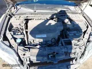 2013 Honda Accord Cpe EX-L with VIN 1HGCT2B81DA012842, listed as a IAAI auction lot 41578895 with 136,833 mi miles. Bid and sale history available at carsss.com. Image 10.