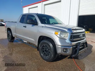 2014 Toyota Tundra SR с VIN 5TFRM5F13EX078411, выставлен на аукционе IAAI как лот 42702477 с пробегом 123 336 миль миль и . История ставок и продаж доступна на DreamBid. Изображение 1.