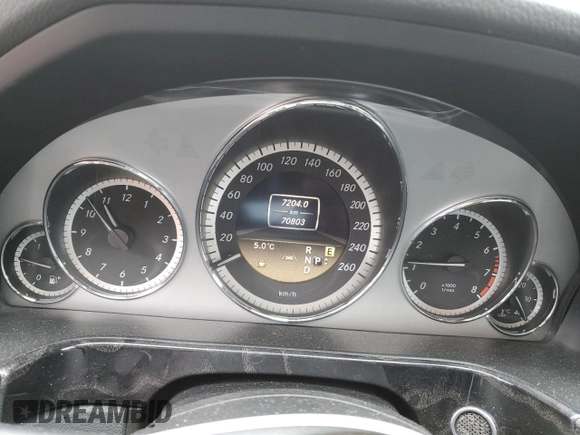 2012 Mercedes-Benz E-Class E 350 Luxury with VIN WDDHF8JB4CA580423, listed as a Copart auction lot 52798685 with 70,803 mi miles and Clean Title. Bid and sale history available at carsss.com. Image 9.