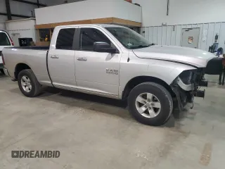 2018 Ram 1500 Big Horn z VIN 1C6RR7GGXJS307181, wystawiony jako Copart lot #53667355 z przebiegiem 116 980 mil mil oraz Szkoda całkowita • Salvage title. Historia ofert i sprzedaży dostępna na DreamBid. Obrazek 4.