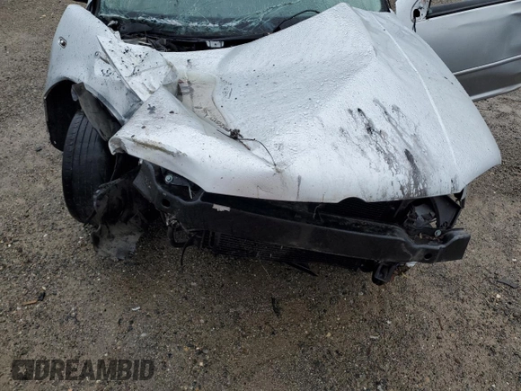 2003 Volkswagen Golf с VIN 9BWBK61J034016375, выставлен на аукционе Copart как лот 81534384 с пробегом Не указан миль и Списание • Salvage title. История ставок и продаж доступна на DreamBid. Изображение 11.