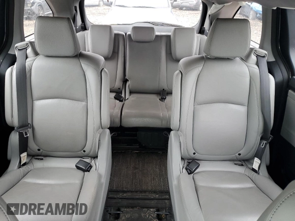 2022 Honda Odyssey EX-L z VIN 5FNRL6H78NB049944, wystawiony jako Copart lot #52403275 z przebiegiem Nie podano mil oraz Szkoda całkowita • Salvage title. Historia ofert i sprzedaży dostępna na DreamBid. Obrazek 10.