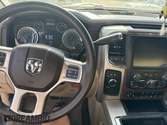 2014 Ram 3500 Laramie with VIN 3C63R3EL6EG286101, listed as a Copart auction lot 75830204 with 268,021 mi miles and Clean Title. Bid and sale history available at carsss.com. Image 9.
