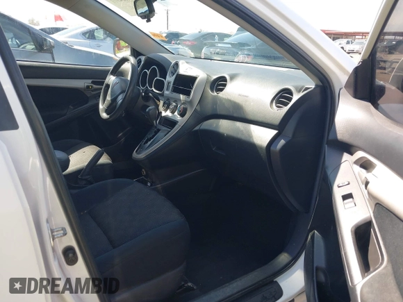 2009 Pontiac Vibe w/1SB with VIN 5Y2SP67049Z423850, listed as a IAAI auction lot 42184971 with 177,882 mi miles. Bid and sale history available at carsss.com. Image 5.