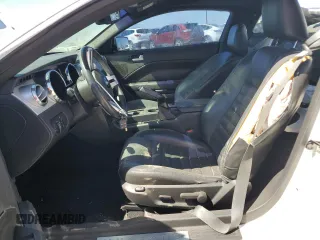2009 Ford Mustang GT with VIN 1ZVHT82H995140721, listed as a Copart auction lot 60673295 with 96,595 mi miles and Salvage title. Bid and sale history available at DreamBid. Image 7.