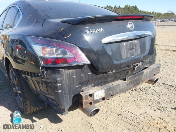 2014 Nissan Maxima 3.5 S with VIN 1N4AA5AP6EC433747, listed as a IAAI auction lot 41830759 with 135,692 mi miles. Bid and sale history available at carsss.com. Image 6.