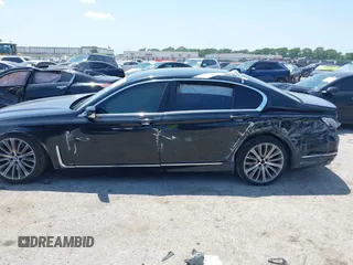 2021 BMW 7 Series 750i xDrive with VIN WBA7U2C05MCF83437, listed as a IAAI auction lot 42403572 with Not provided miles and . Bid and sale history available at DreamBid. Image 15.