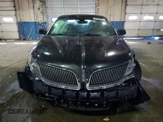 2014 Lincoln MKS with VIN 1LNHL9EK1EG608077, listed as a Copart auction lot 85801354 with 68,039 mi miles and Clean Title. Bid and sale history available at carsss.com. Image 5.