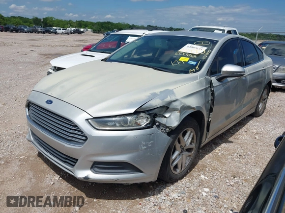2016 Ford Fusion SE with VIN 1FA6P0H78G5131820, listed as a IAAI auction lot 42007633 with 200,863 mi miles. Bid and sale history available at carsss.com. Image 2.