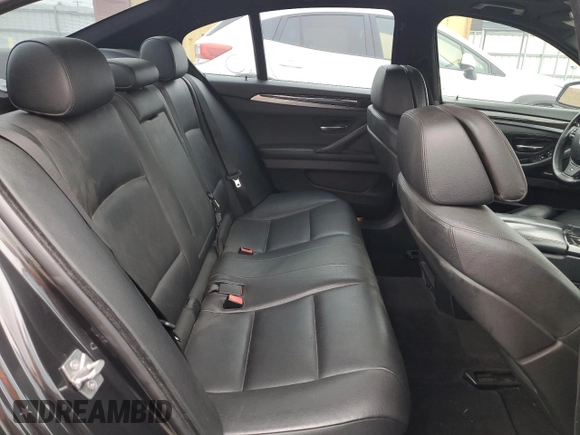 2011 BMW 5 Series 528i with VIN WBAFR1C57BDS35260, listed as a Copart auction lot 52989735 with 194,734 mi miles and Salvage Title. Bid and sale history available at carsss.com. Image 10.