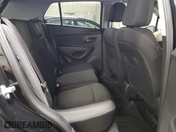 2020 Chevrolet Trax LT with VIN 3GNCJPSB5LL230066, listed as a Copart auction lot 47265815 with 32,501 mi miles and Salvage Title. Bid and sale history available at carsss.com. Image 10.