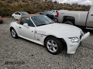 2000 BMW Z3 2.5 z VIN 4USCH9340YLG03496, wystawiony jako Copart lot #70895974 z przebiegiem 115 664 mil mil oraz Szkody całkowita. Historia ofert i sprzedaży dostępna na DreamBid. Obrazek 4.