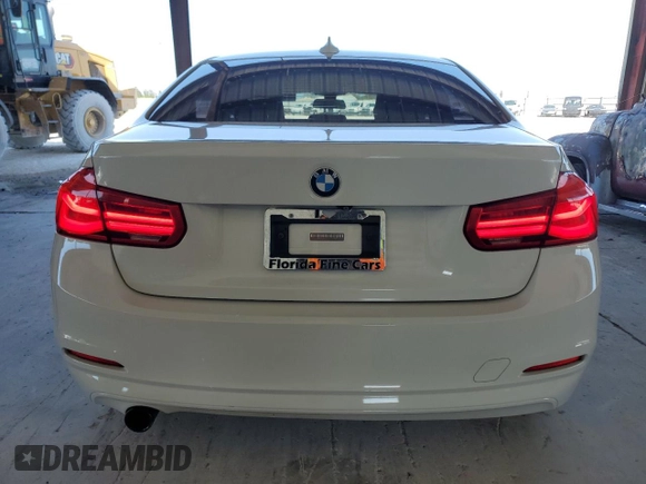 2018 BMW 3 Series 320i with VIN WBA8E1G5XJNU90685, listed as a Copart auction lot 84178894 with 84,614 mi miles and Salvage Title. Bid and sale history available at DreamBid. Image 6.