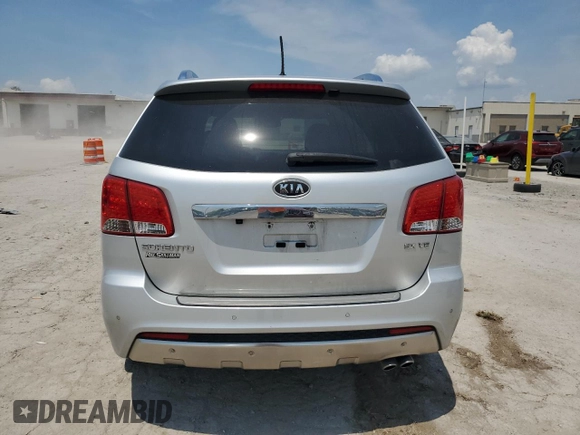 2013 Kia Sorento SX with VIN 5XYKWDA29DG374489, listed as a Copart auction lot 61231695 with 162,579 mi miles and Non repairable. Bid and sale history available at DreamBid. Image 6.