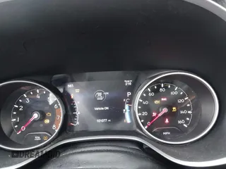 2018 Jeep Compass Latitude with VIN 3C4NJDBB0JT298644, listed as a IAAI auction lot 41581635 with 101,077 mi miles. Bid and sale history available at carsss.com. Image 7.