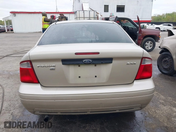 2006 Ford Focus S with VIN 1FAFP34N16W150966, listed as a IAAI auction lot 42038422 with 162,052 mi miles and . Bid and sale history available at carsss.com. Image 16.
