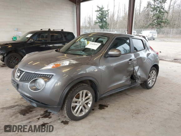 2014 Nissan Juke S with VIN JN8AF5MV2ET363397, listed as a IAAI auction lot 41420317 with 85,254 mi miles. Bid and sale history available at carsss.com. Image 17.