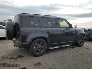 2024 Land Rover Defender X-Dynamic SE with VIN SALE2EEU7R2342094, listed as a Copart auction lot 82768174 with 11,890 mi miles and Salvage Title. Bid and sale history available at carsss.com. Image 3.