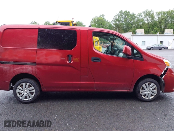 2019 Nissan NV200 S z VIN 3N6CM0KN5KK703192, wystawiony jako IAAI lot #42453452 z przebiegiem 137 745 mil mil oraz . Historia ofert i sprzedaży dostępna na DreamBid. Obrazek 13.