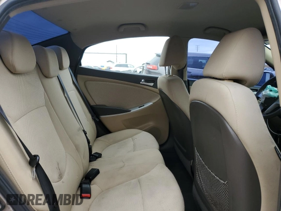 2012 Hyundai Accent GLS z VIN KMHCT4AE9CU187186, wystawiony jako Copart lot #50364835 z przebiegiem 85 638 mil mil oraz Szkody całkowita. Historia ofert i sprzedaży dostępna na DreamBid. Obrazek 10.
