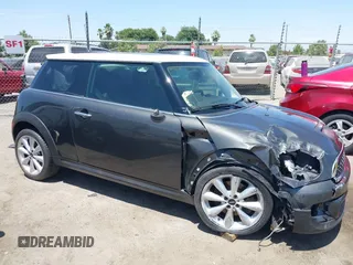 2013 MINI Hardtop S with VIN WMWSV3C52DT396453, listed as a IAAI auction lot 42583892 with 143,190 mi miles and . Bid and sale history available at DreamBid. Image 14.