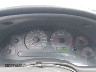 2001 Ford Mustang Deluxe z VIN 1FAFP44461F132453, wystawiony jako IAAI lot #42243068 z przebiegiem 183 171 mil mil oraz . Historia ofert i sprzedaży dostępna na DreamBid. Obrazek 7.