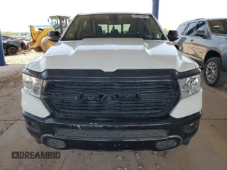2019 Ram 1500 Big Horn z VIN 1C6SRFFT2KN780244, wystawiony jako Copart lot #60891565 z przebiegiem 117 269 mil mil oraz Czysty tytuł • Clean title. Historia ofert i sprzedaży dostępna na DreamBid. Obrazek 5.
